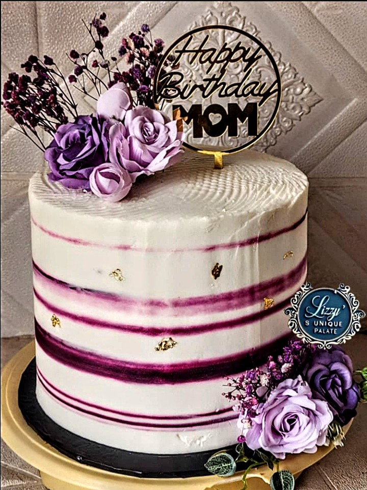 Decorative dessert
