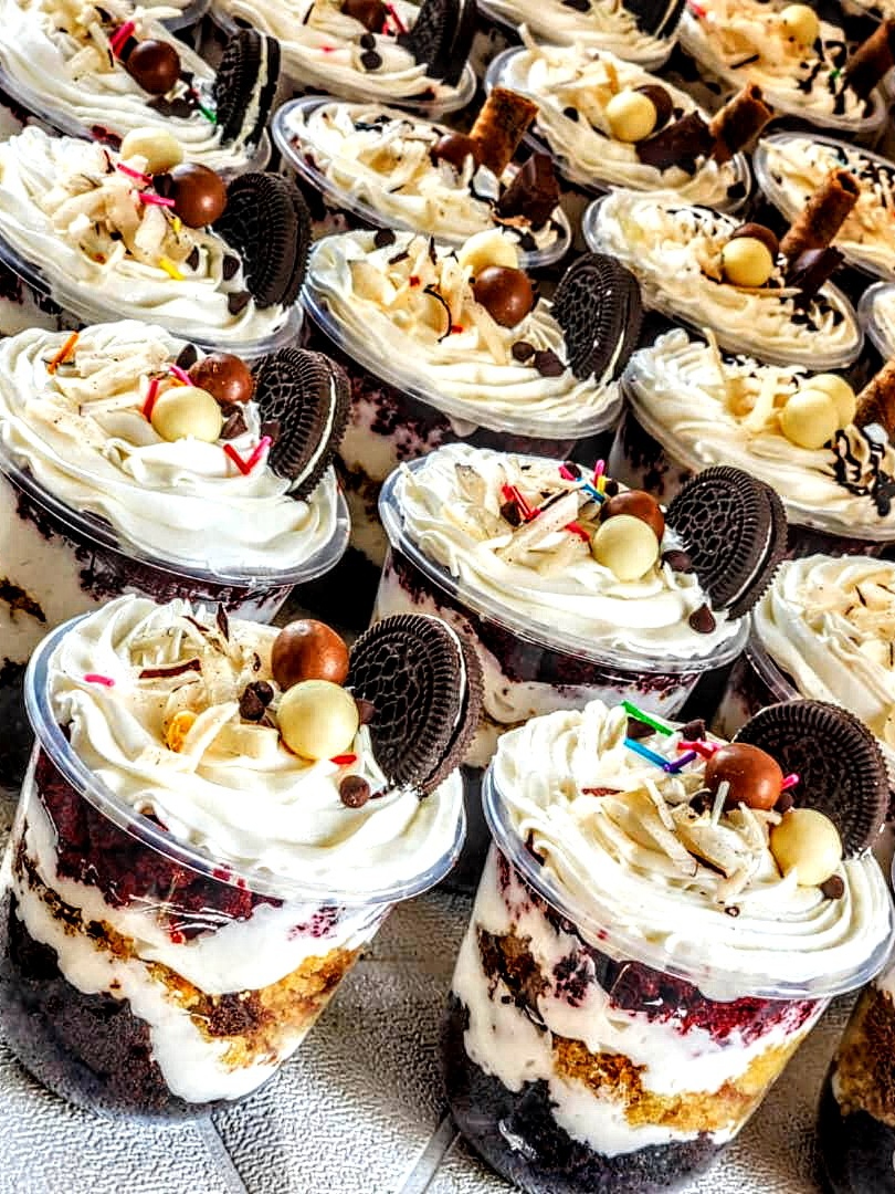 Decorative ice cream